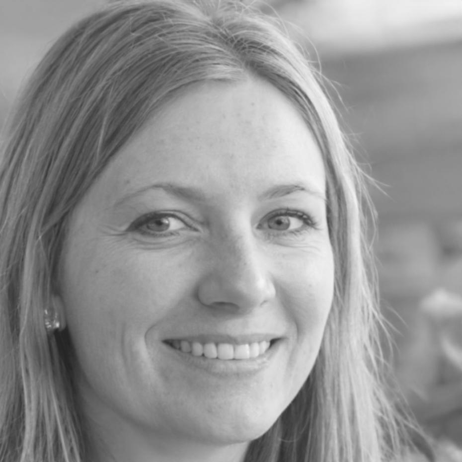 Instructor Rebecca Sinclair